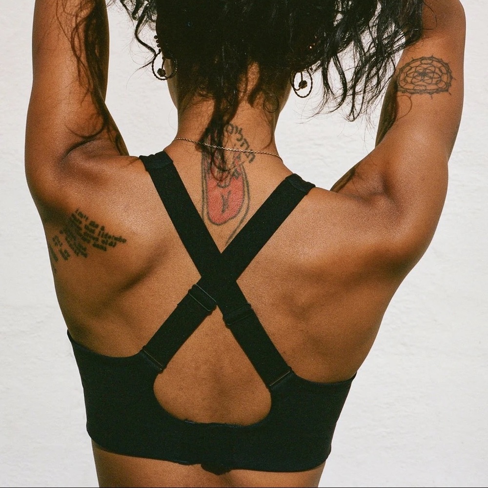 Girlfriend Collective Black Simone Bra - Small